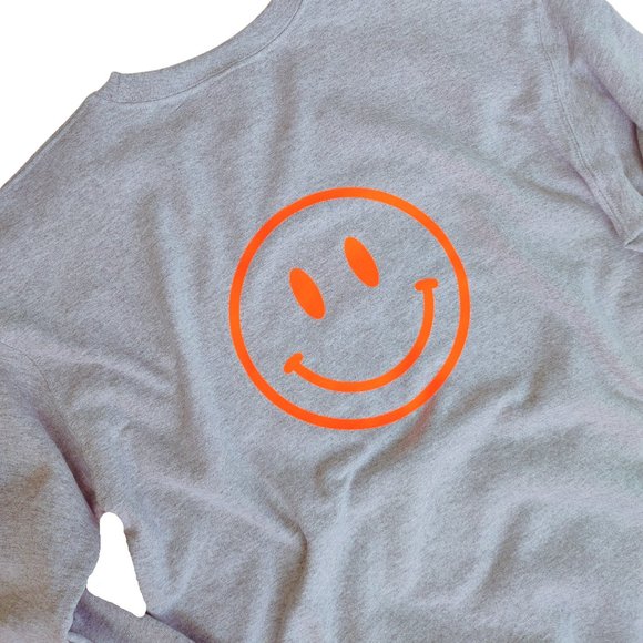 Smile Sweatshirt - Picture 3 of 9